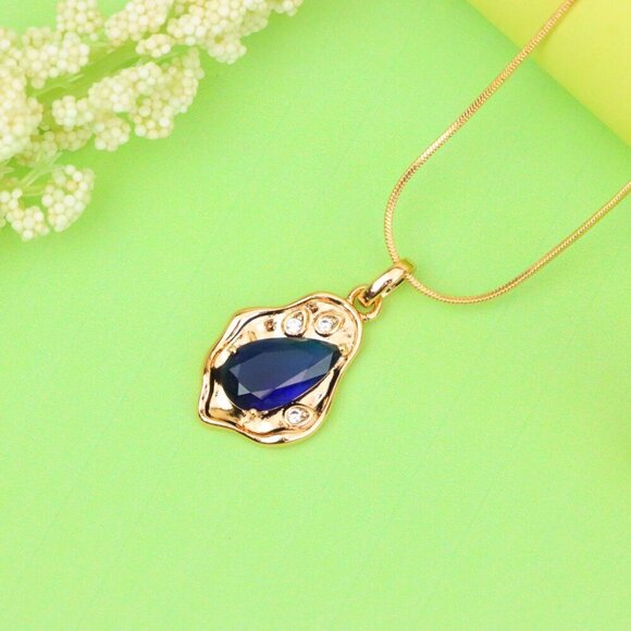 "Royal Blue Teardrop Pendant with Gold Plated Frame, XPPT1733 - Picture 12 of 13